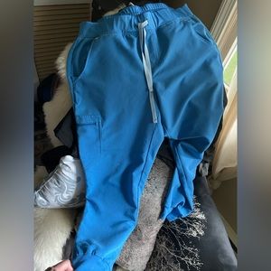Figs Capri blue Zamora jogger size Large